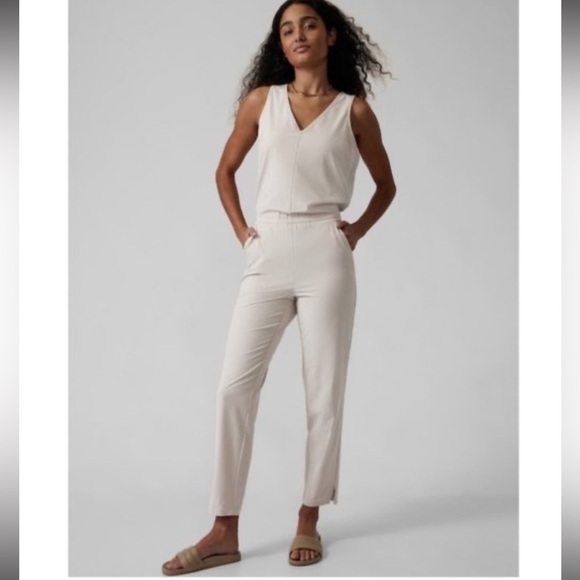 Athleta Brooklyn Jumpsuit, Cream, Size 8 Petite - Picture 1 of 8